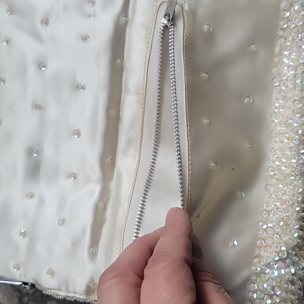 Vintage Elegant Cream Beaded Clutch - Picture 7 of 11